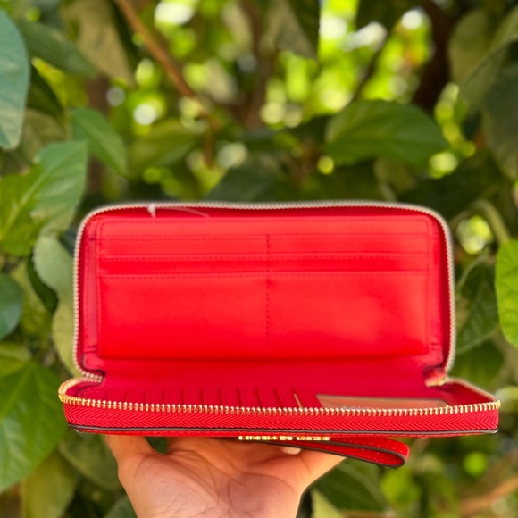 Michael Kors Jet Set Travel LG Continental Wallet Bright Red - Picture 8 of 13